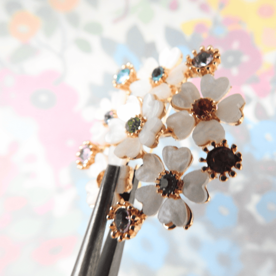 Women hydrangea jewelry brooch