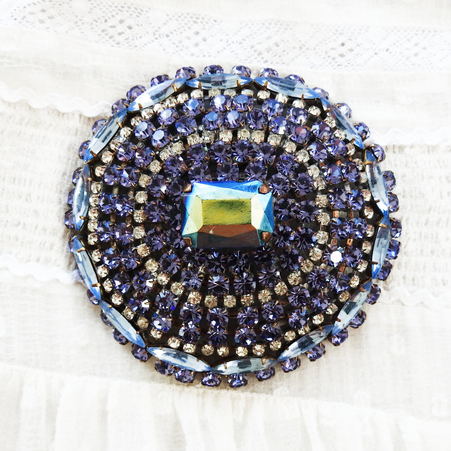 most beautiful brooches
