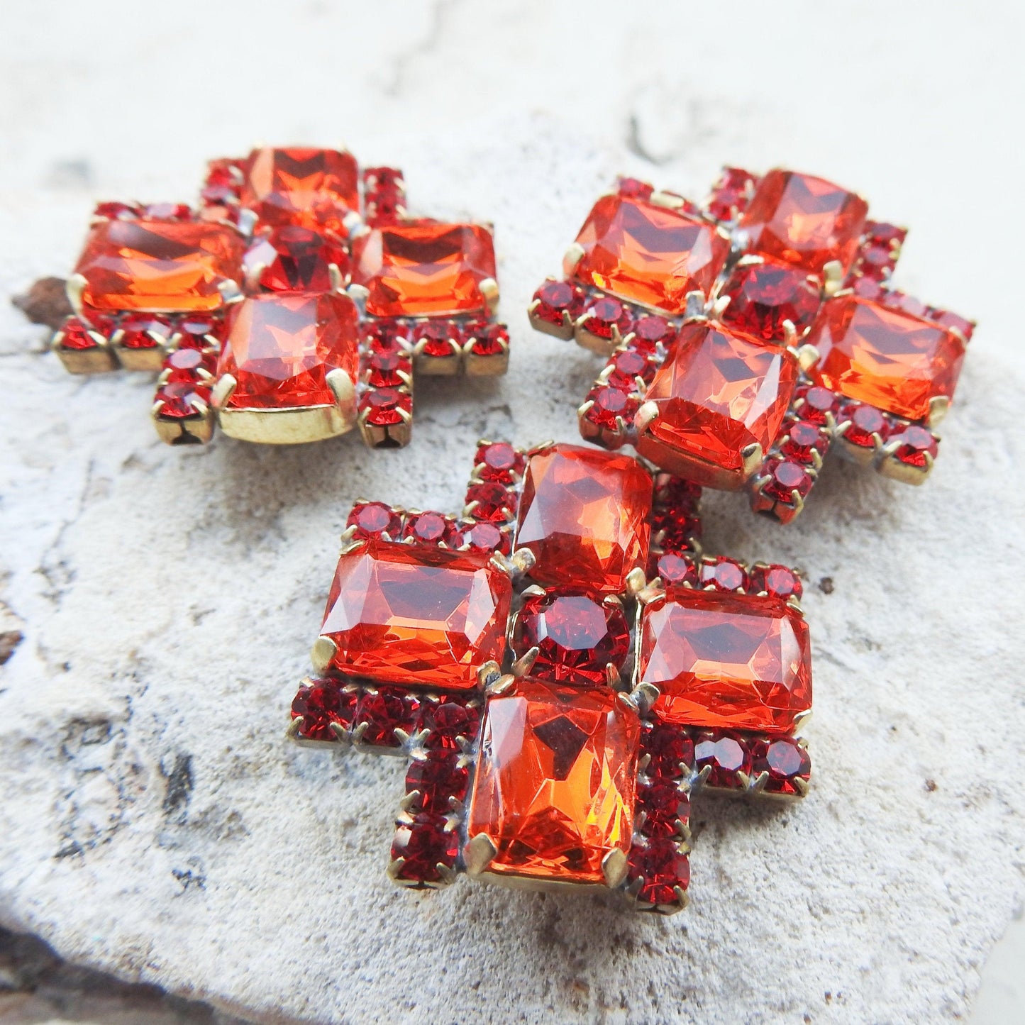 Cross shaped buttons for bracelets, buttons made of glass for jewelry making lot of 3 buttons - 30 mm