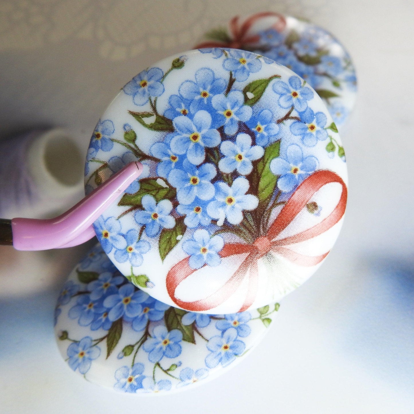 huge buttons sewing
