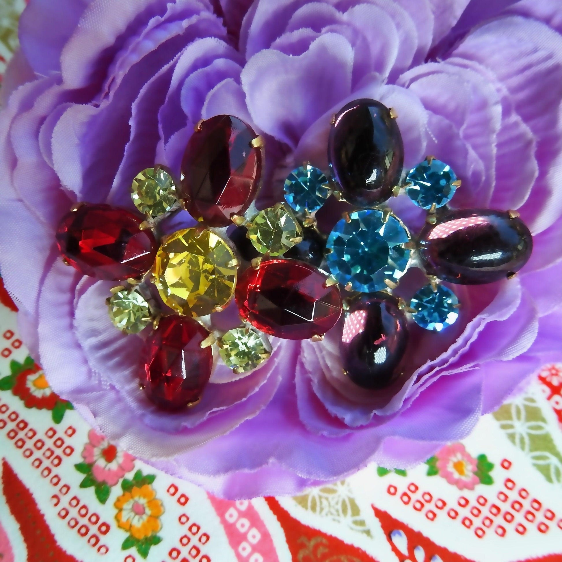 Diamante embellishments for adventurous sewing and creative jewelry making, Czech buttons for sewing on clothes -  Lot of 2 | 30 mm, 1.18''