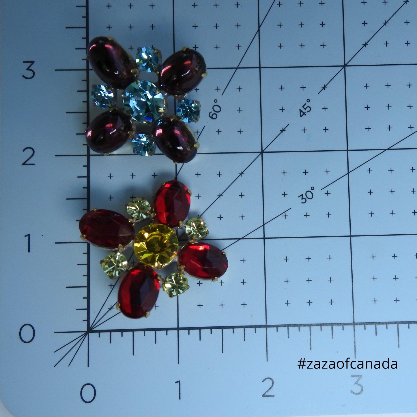 Diamante embellishments for adventurous sewing and creative jewelry making, Czech buttons for sewing on clothes - Lot of 2 | 30 mm, 1.18''