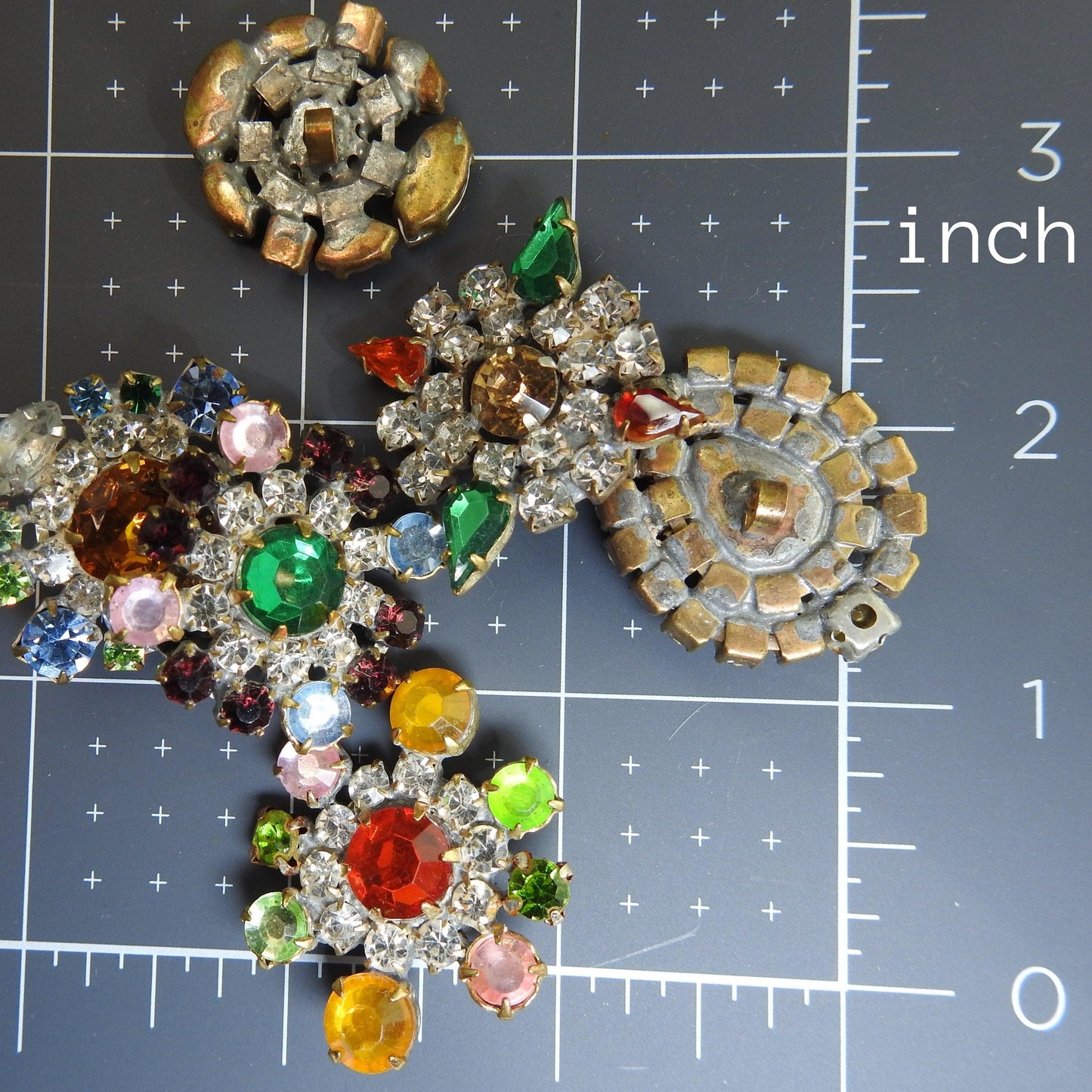 rhinestone buttons canada