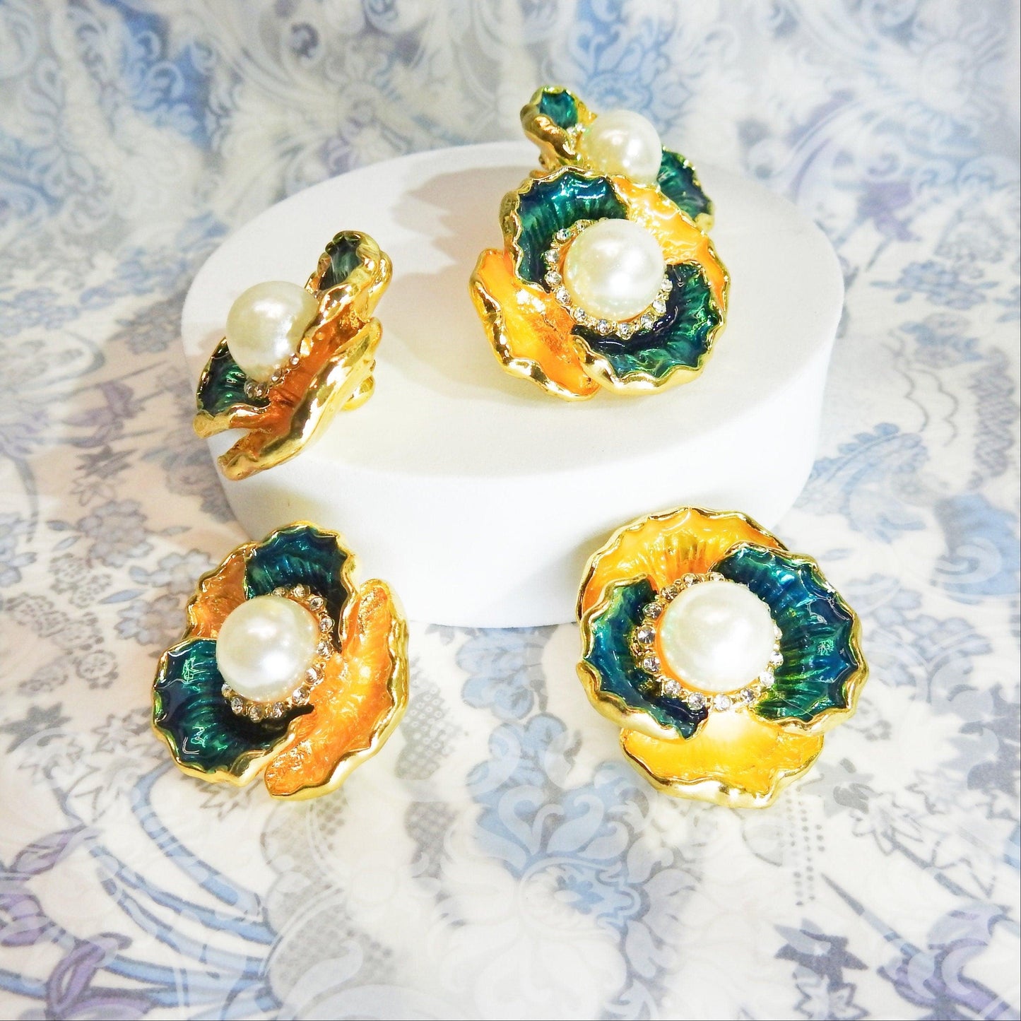 Decorative flower button snap fasteners