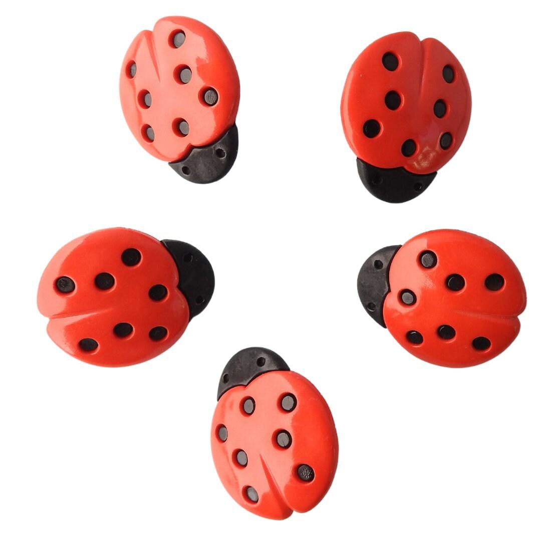Ladybug buttons