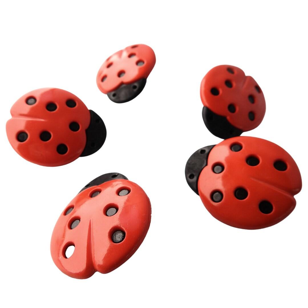 big red buttons