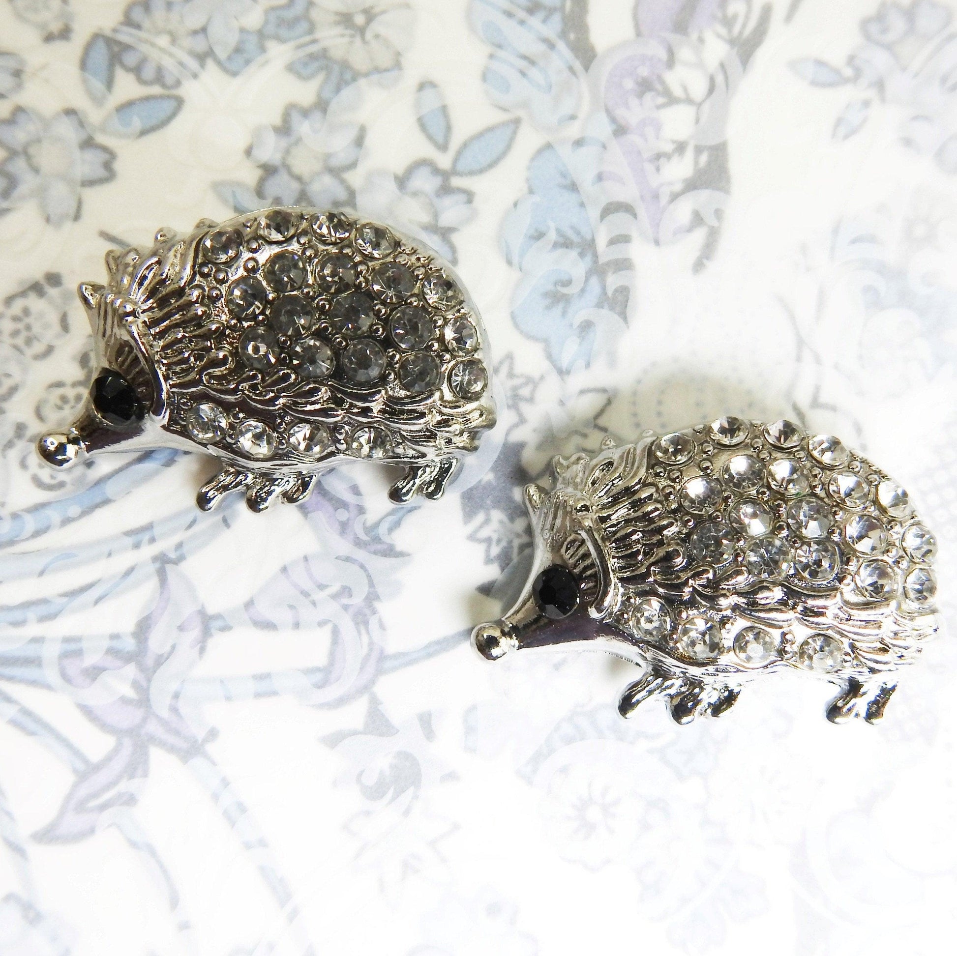 Hedgehog snap buttons