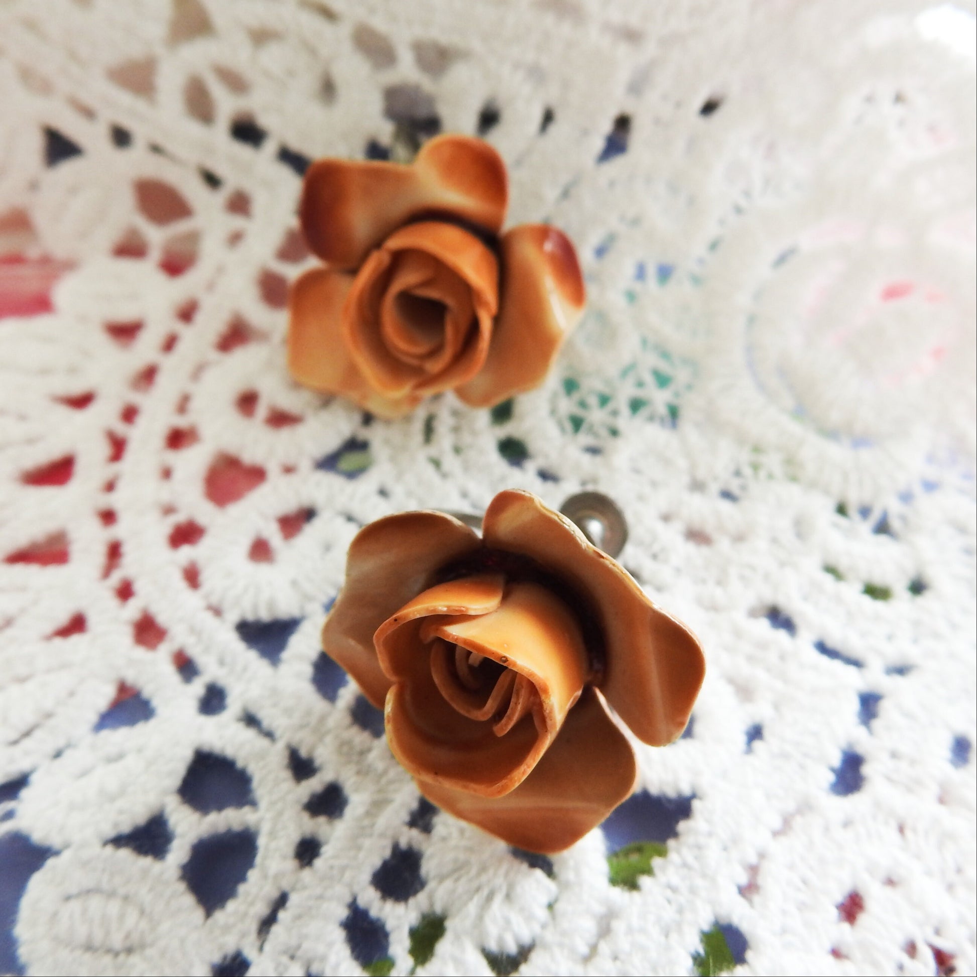 Retro flower earrings vintage clip