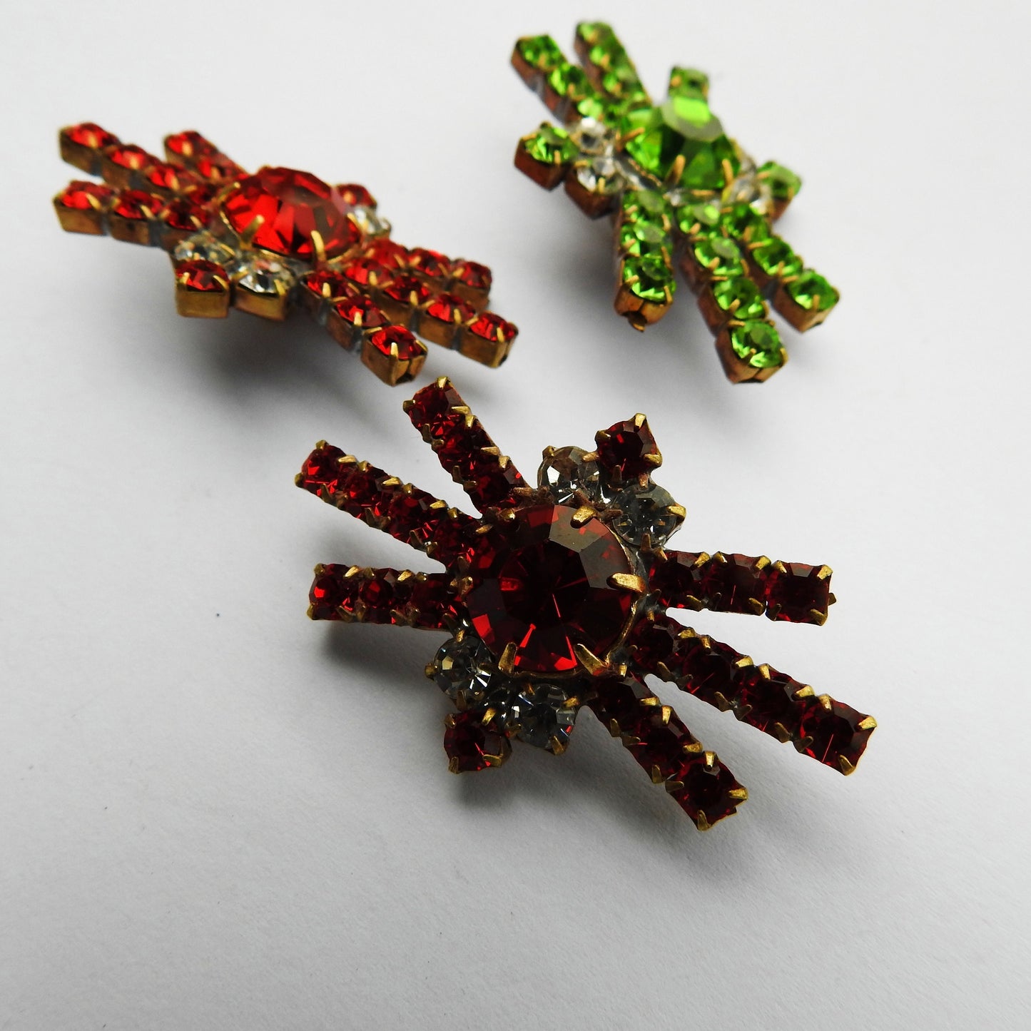 Unusual luxury crystal buttons