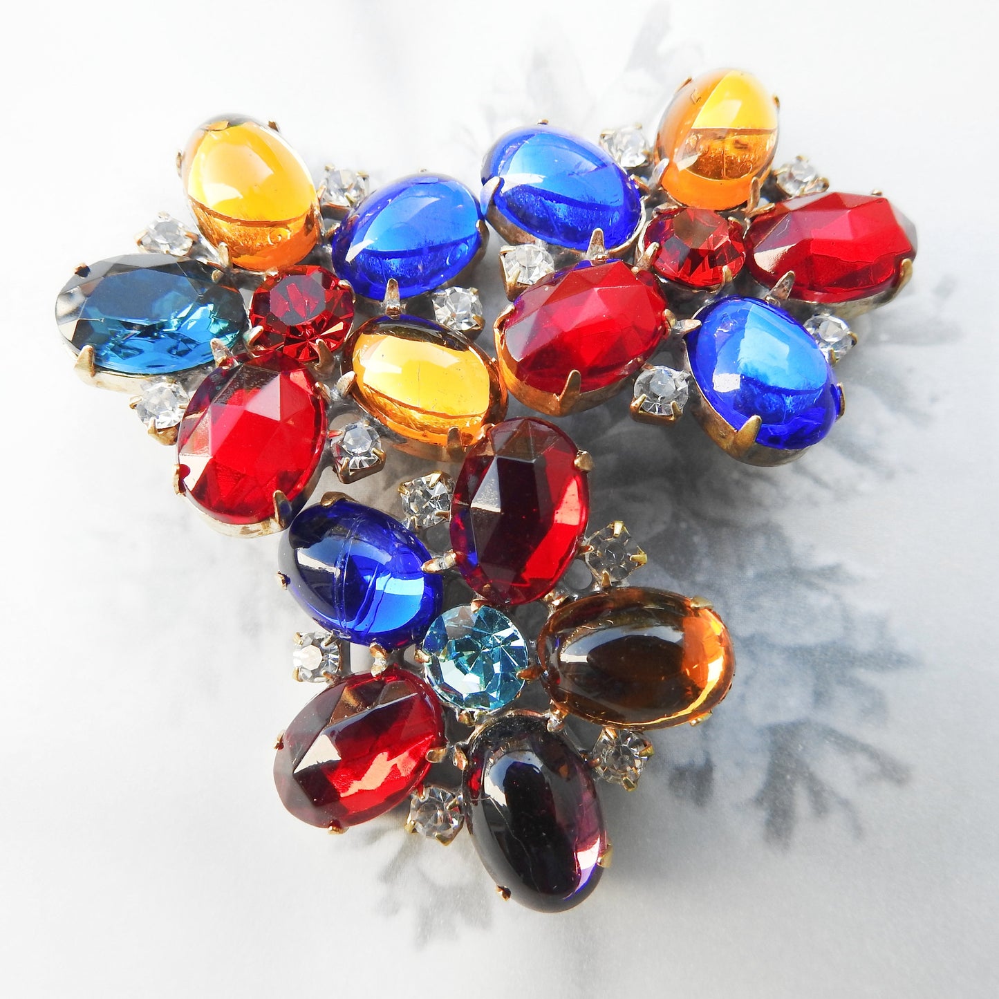 Set of 3 colorful Jewelled Buttons