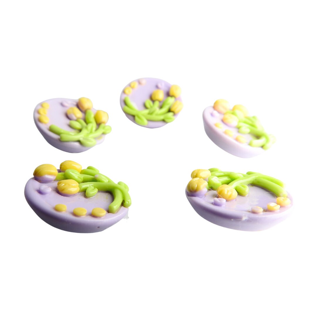 Decorative Round purple flower buttons