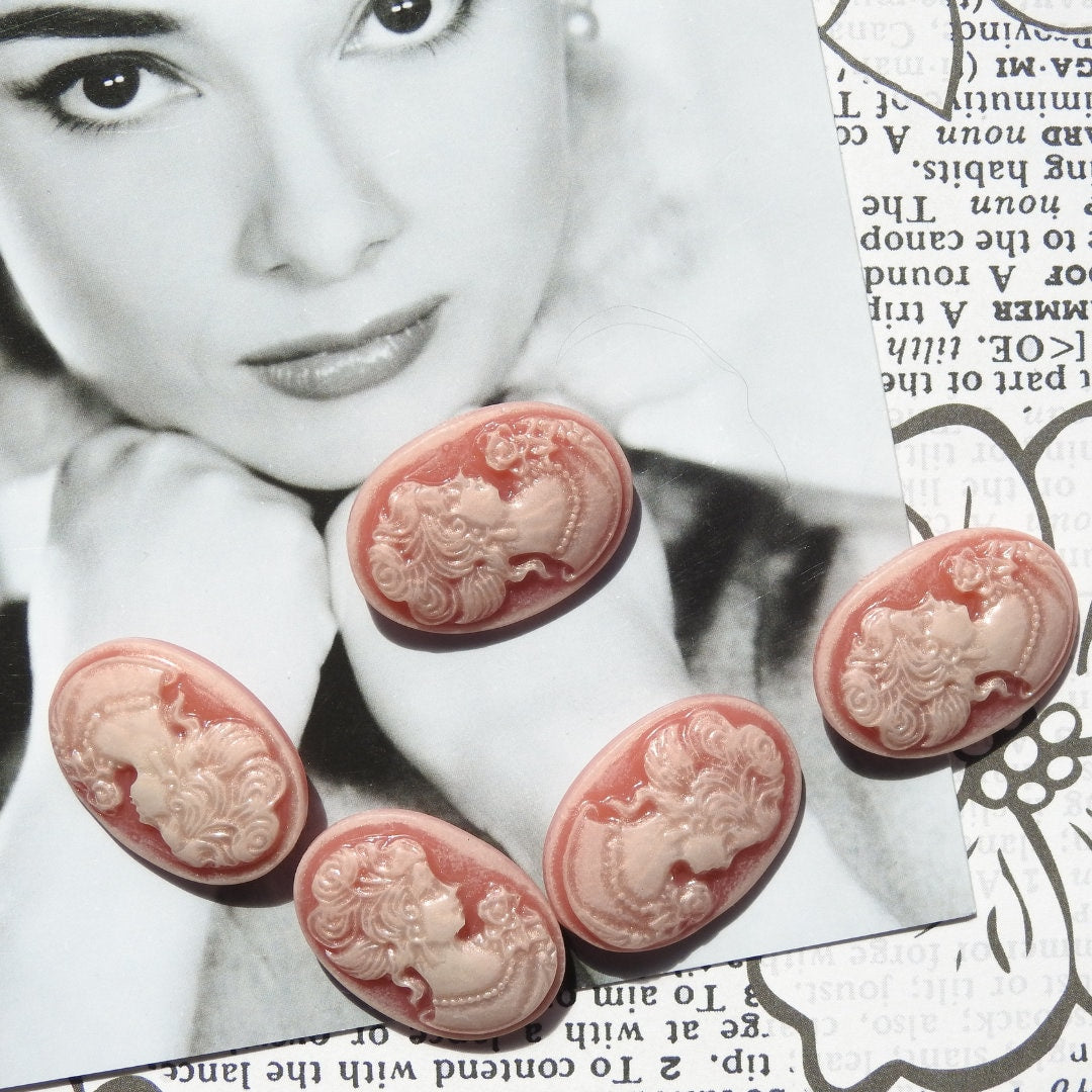 Decorative Pink Oval Buttons, Set of 5 - 30mm, for Cameo Creations, DIY Crafts and Fashion Embellishments. With a shank.