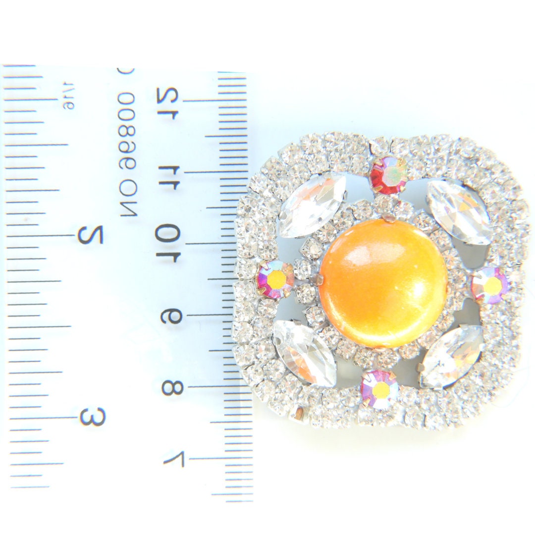 Czech glass brooch
