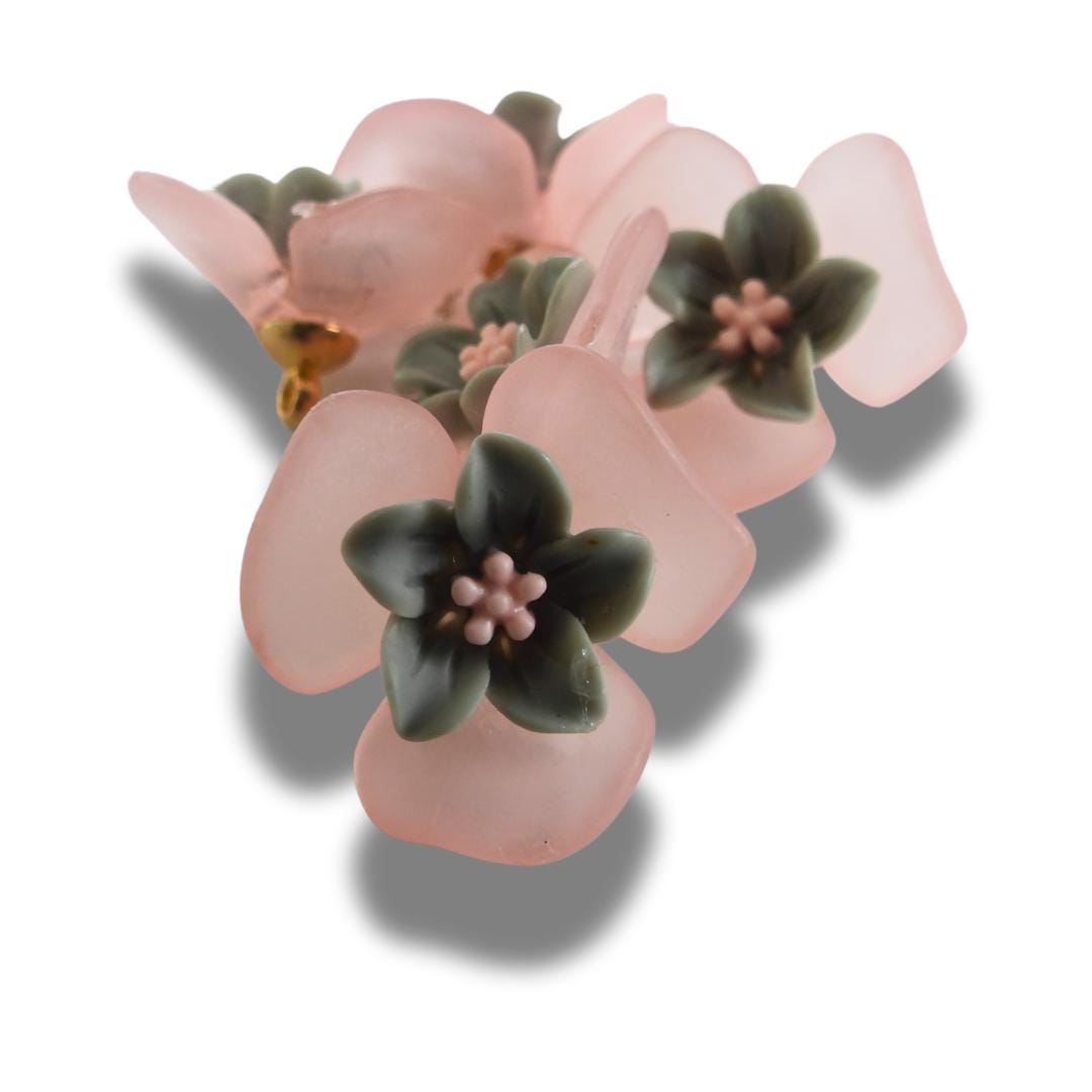 Pink Flower Shaped Buttons – Decorative and Fancy Fasteners with Metal Shank for Sewing, Crafting, jewelry or DIY Projects - Set of 5, 20 mm