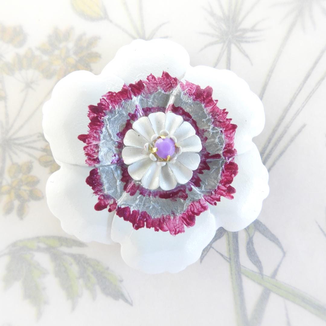 Handmade oversized white flower button with matte rhinestone center. 45 mm, lightweight, perfect for hats, belts, crafts & floral décor.