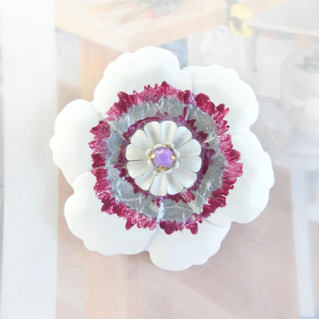 Handmade oversized white flower button with matte rhinestone center. 45 mm, lightweight, perfect for hats, belts, crafts & floral décor.
