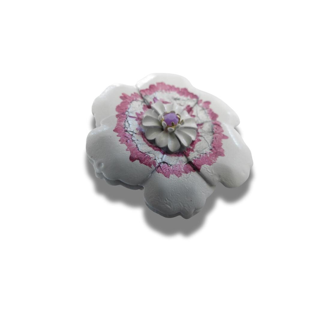 Handmade oversized white flower button with matte rhinestone center. 45 mm, lightweight, perfect for hats, belts, crafts & floral décor.