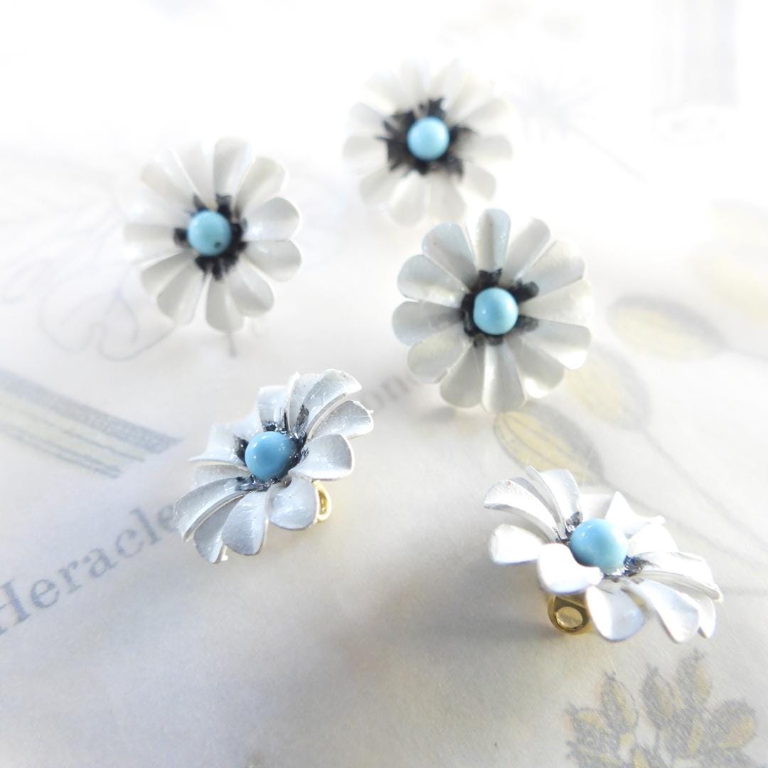 where buy fancy buttons AB alberta