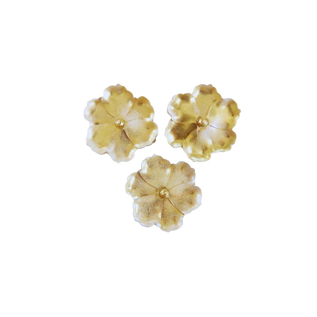 32 mm white flower shank buttons with a pink detail – For coats, crafts & bridal sewing. Handmade in Canada and vintage-inspired, set of 3