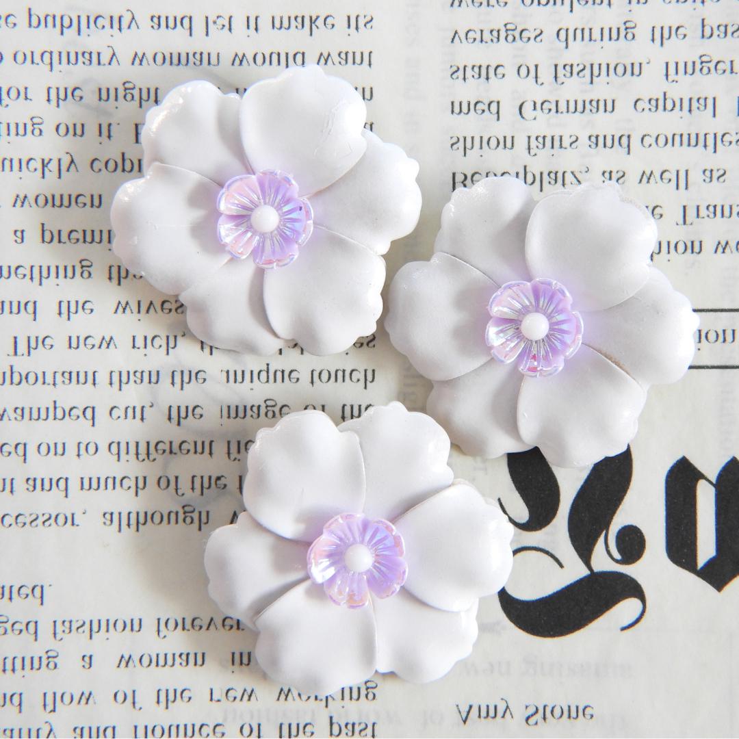 32 mm white flower shank buttons with a pink detail – For coats, crafts & bridal sewing. Handmade in Canada and vintage-inspired, set of 3