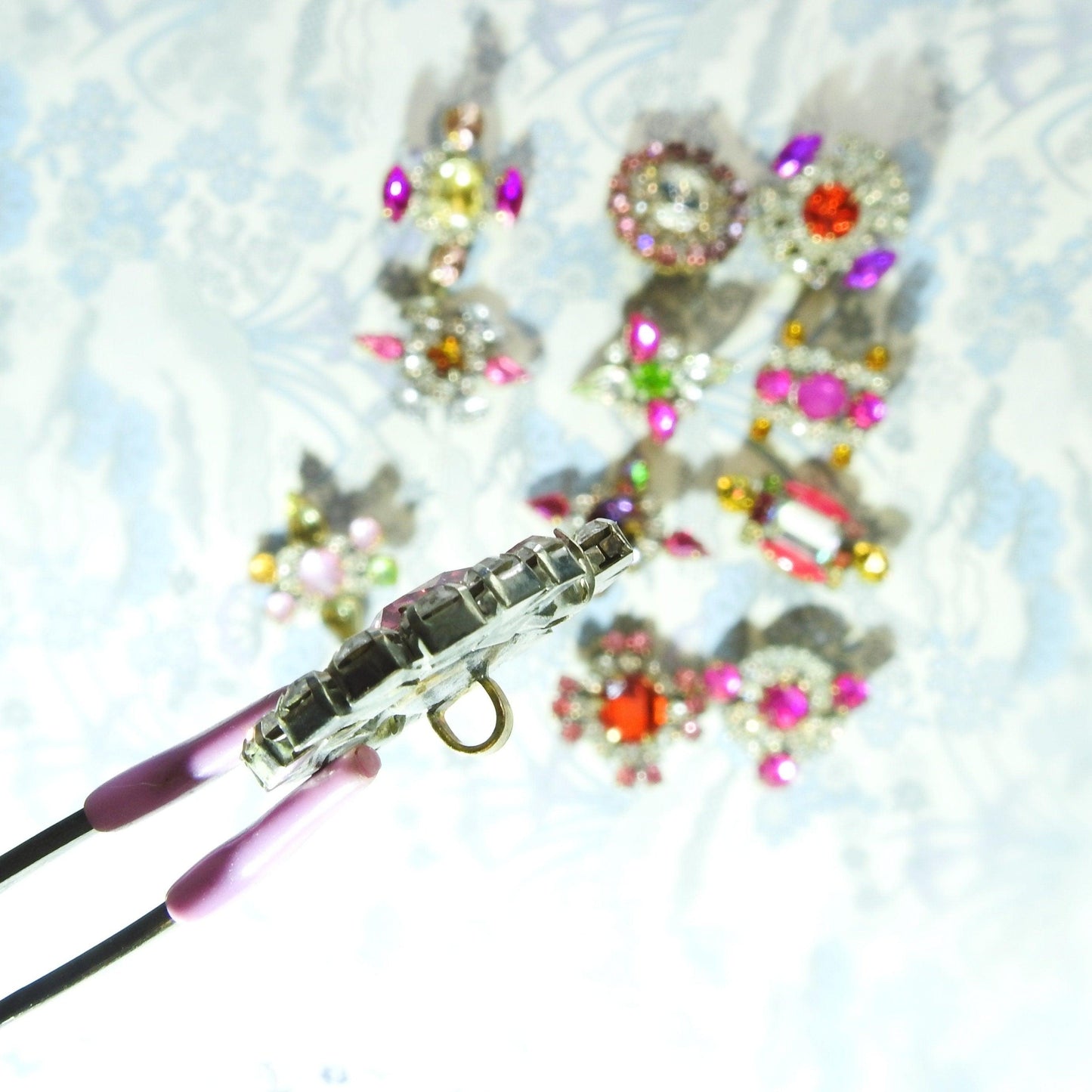 Pink rhinestone glass buttons with shank for jewelry; sewing on knitted garments, crochet projects, leather belts, fancy dresses. Lot of 12