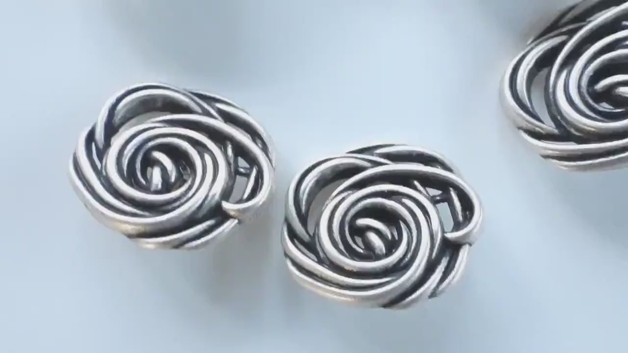 Silver-Colored Flower-Shaped Buttons - 30mm