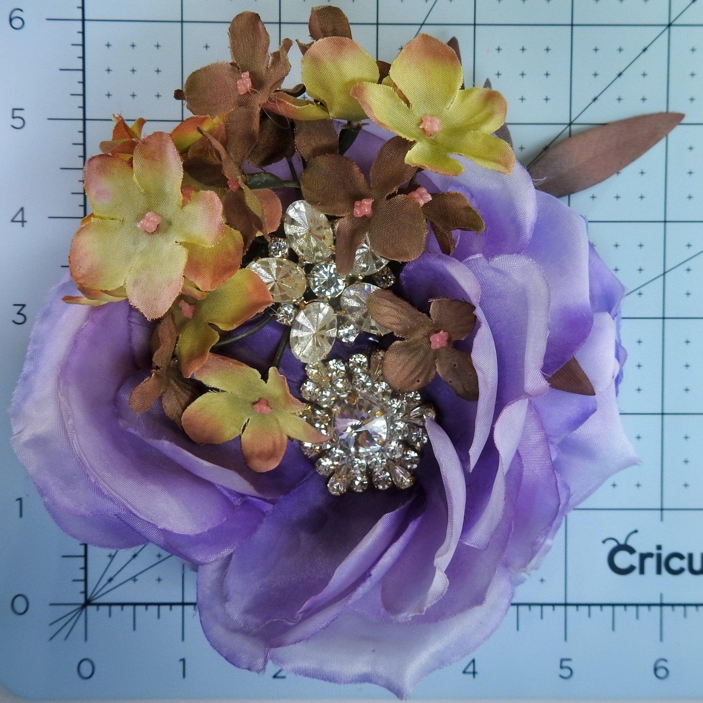 Purple flower brooch, very large summer brooch, jewelry accessories for mom, pastel violet wedding brooch | 5'' - 12 cm