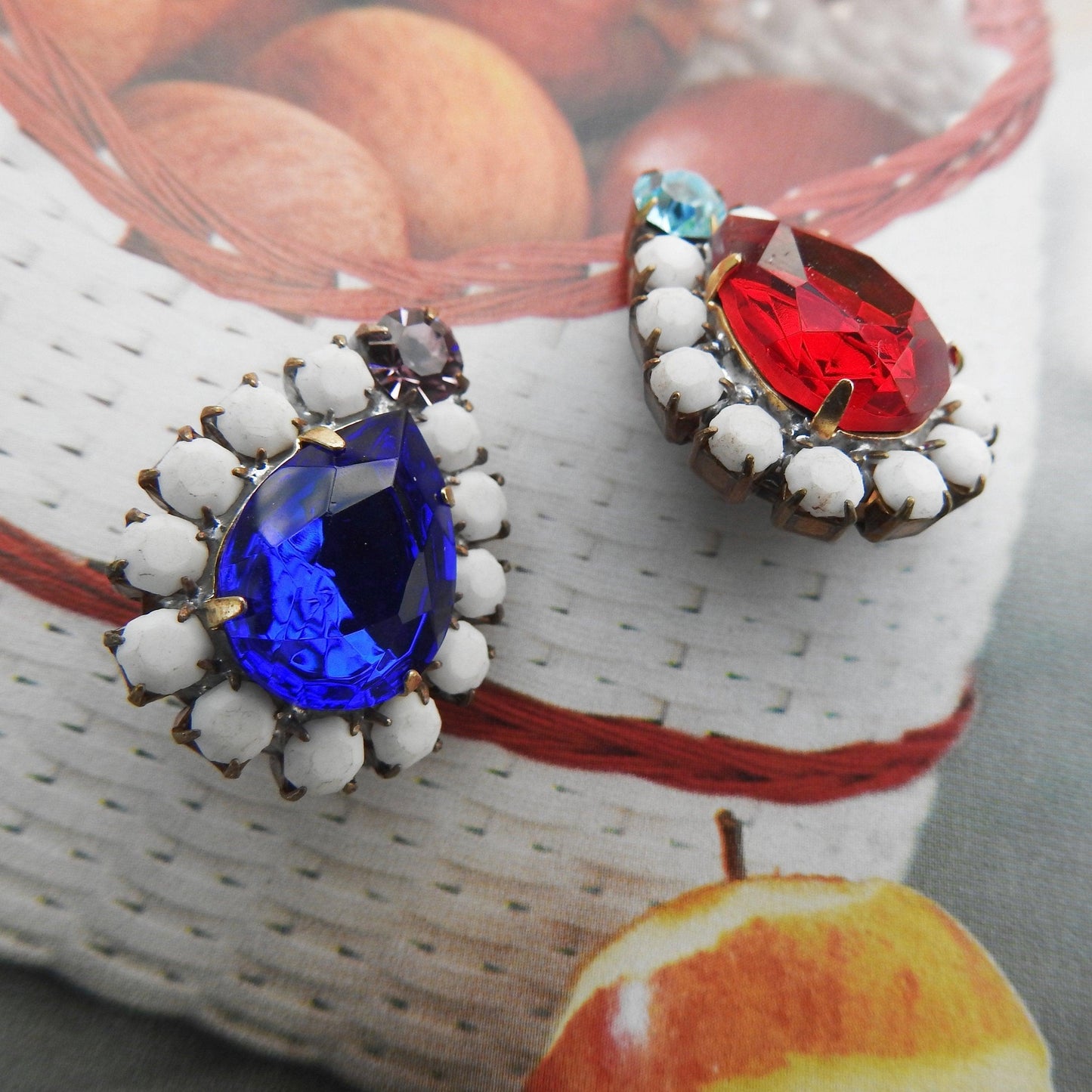 Unique shape crystal buttons, vintage style jewelry buttons, fancy glass buttons for sewing, making jewelry & bracelets, unique sewing gift