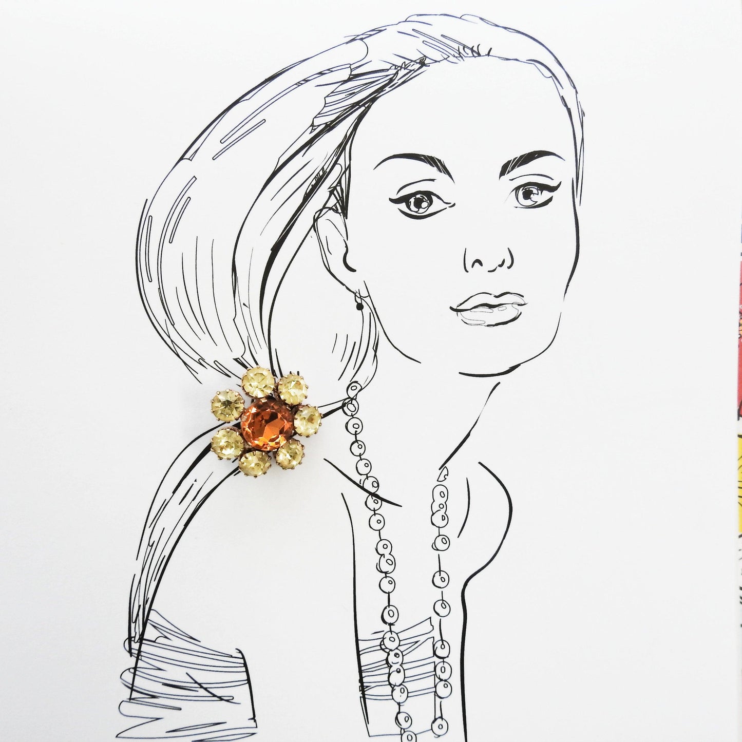 Vintage crystal flower broach pin, summer jewelry idea, small brooch for women, vintage rhinestone brooch