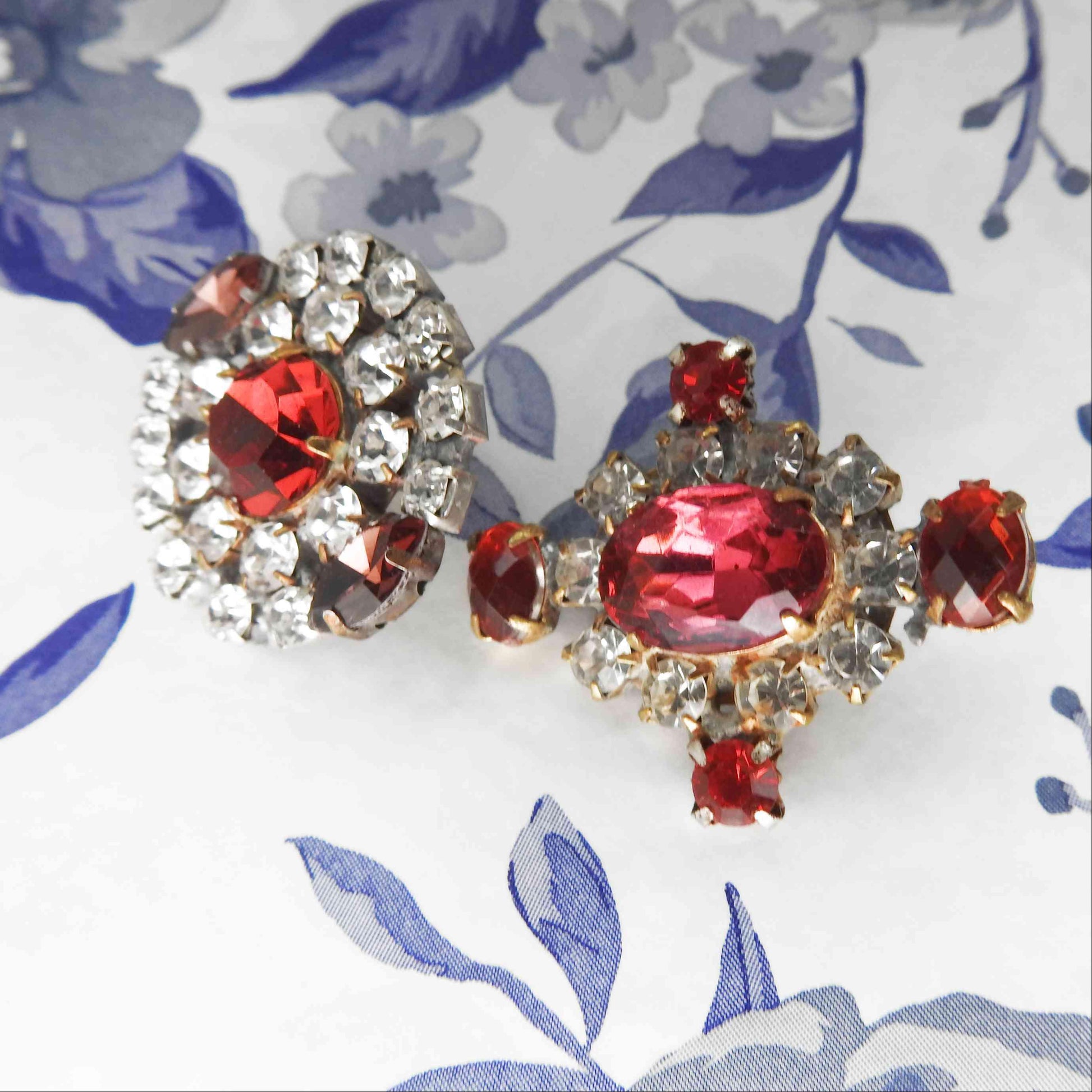 buttons crystal