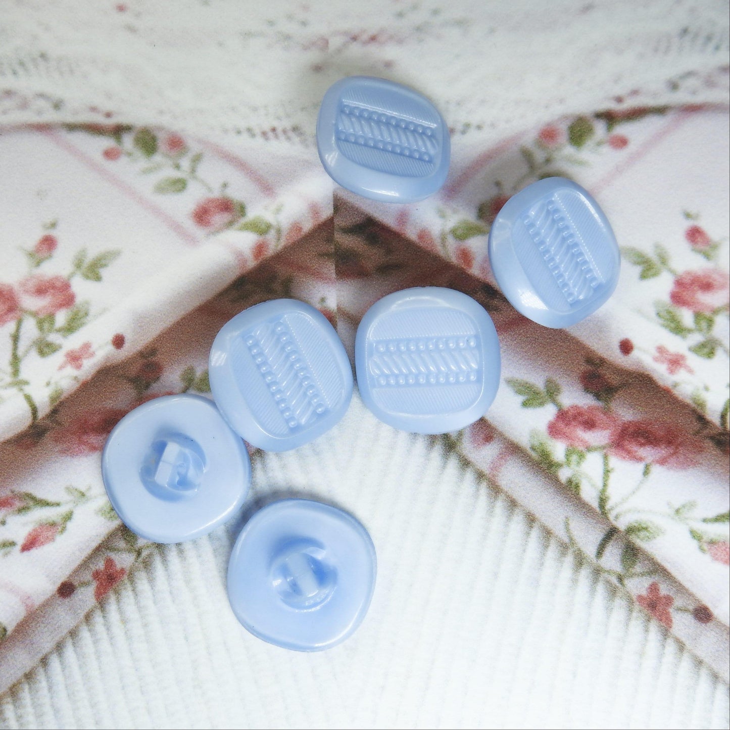 buttons vintage and new
