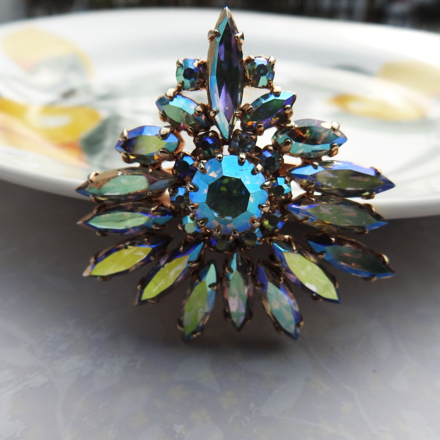 Vintage aurora borealis brooch