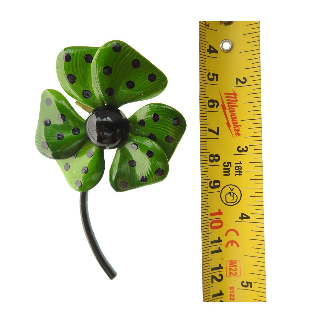 vintage metal flower brooches