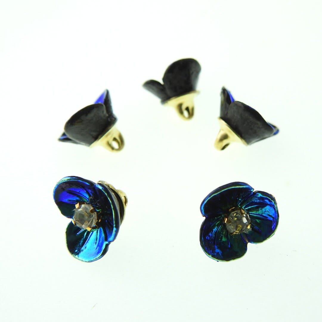 Tiny blue flower-shaped buttons with a shank for sewing and jewelry making. Floral craft components with rhinestones. Set of 5, 10 mm.