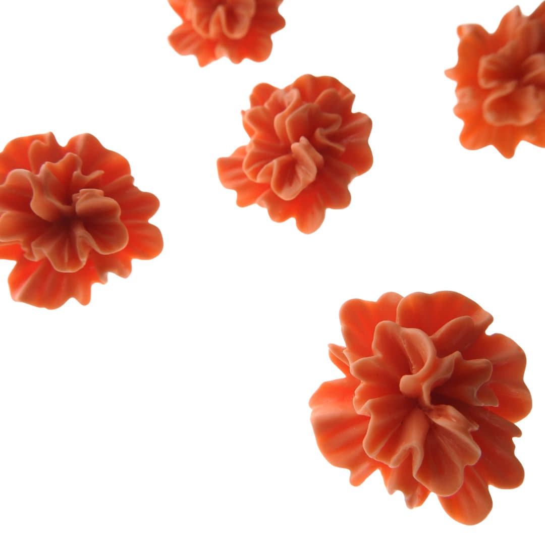 Large floral shank buttons for sewing and crafts - 5 pces, 25 mm, 1 in, orange - Embellishments for flower-themed party. Fun cool design.