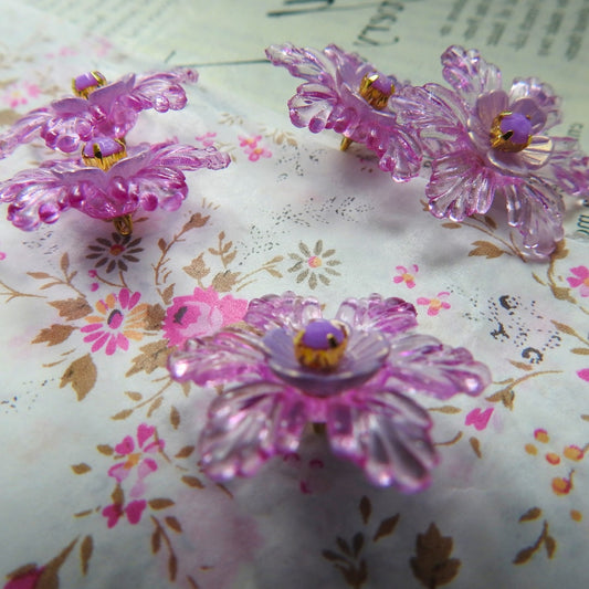 Fancy pink flower-shaped buttons for jewelry making, sewing and decoration. Princess costume adult embellishments. Lot of 5, 30 mm, 1 in.