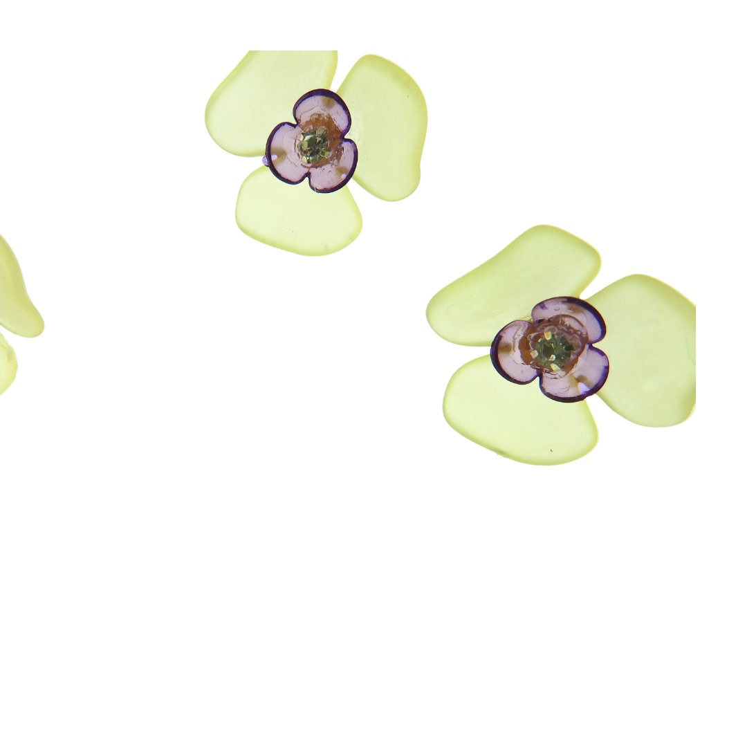 Flower-shaped buttons for clothes. Purple and yellow, with a shank. To sew on cardigans, dresses, and embellished lace. Sewing gifts ideas