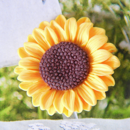 sunflower button