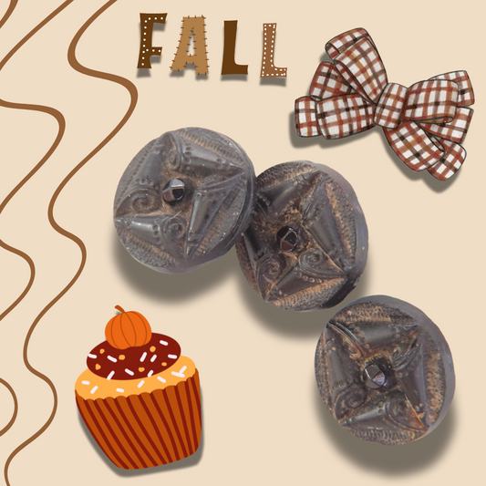 20 Creative Ways to Use Old Glass Buttons This Fall