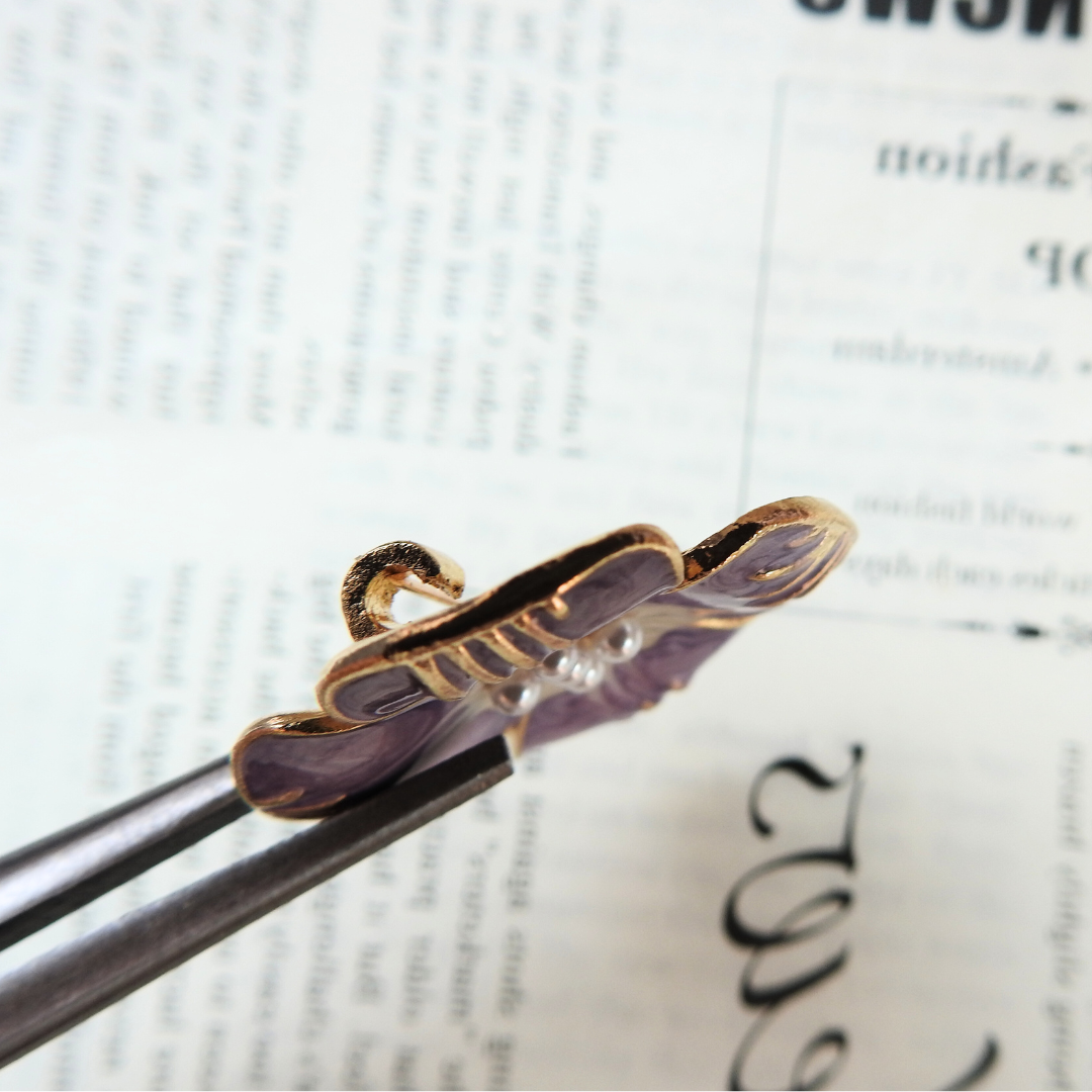 Purple flower brooch