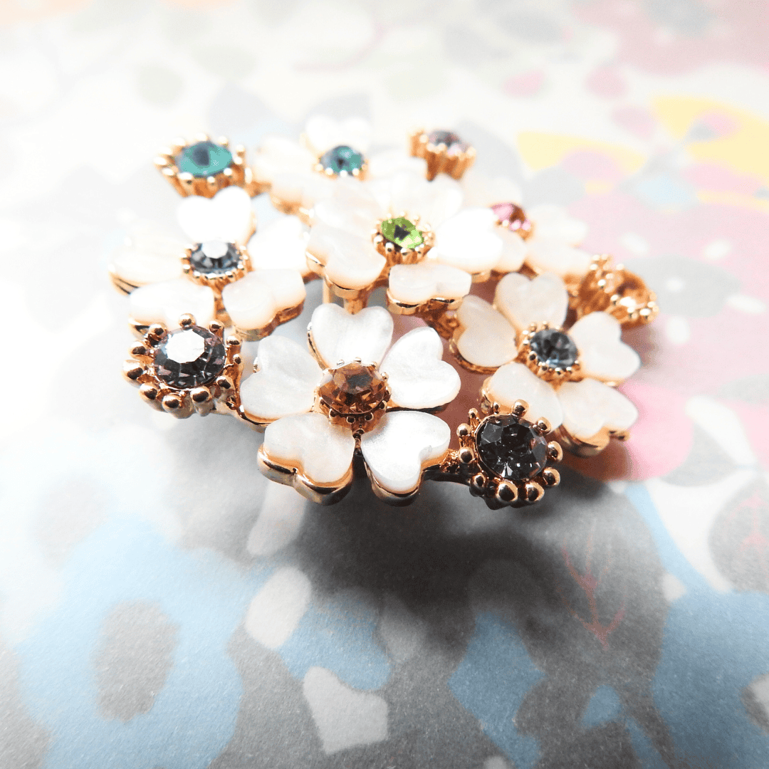 Women hydrangea jewelry brooch