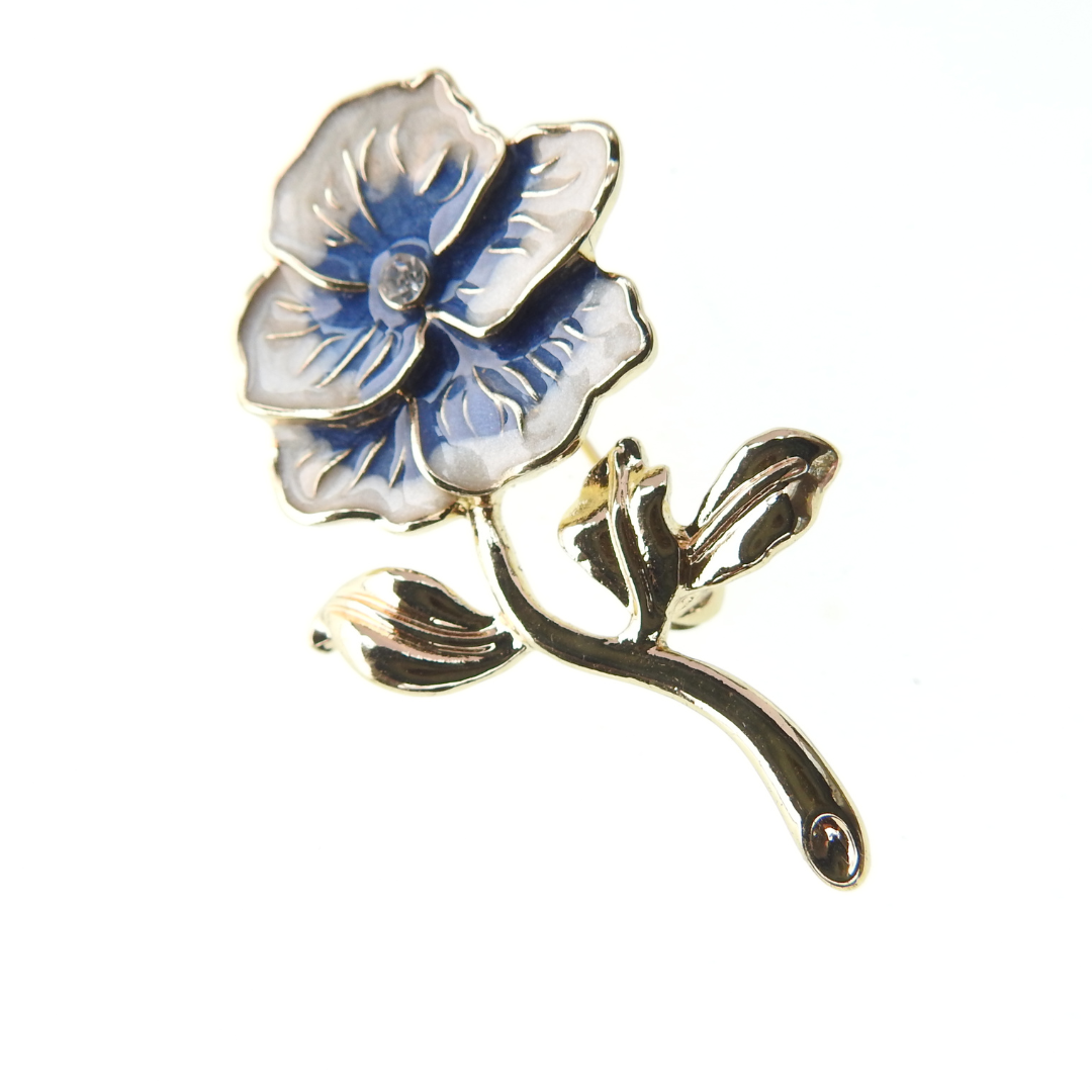 Pansy pin