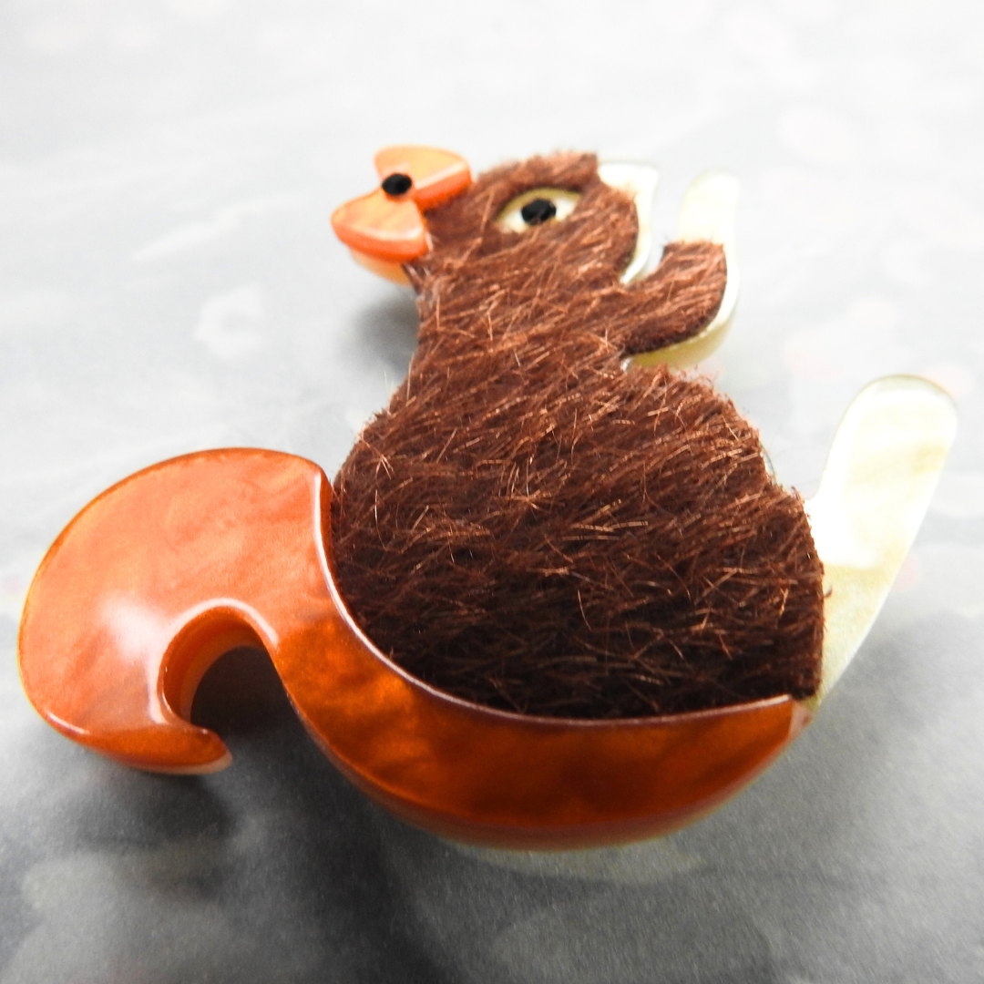 Squirrel brooch - zaza of canada