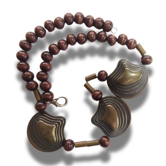 Chunky wood bead necklace