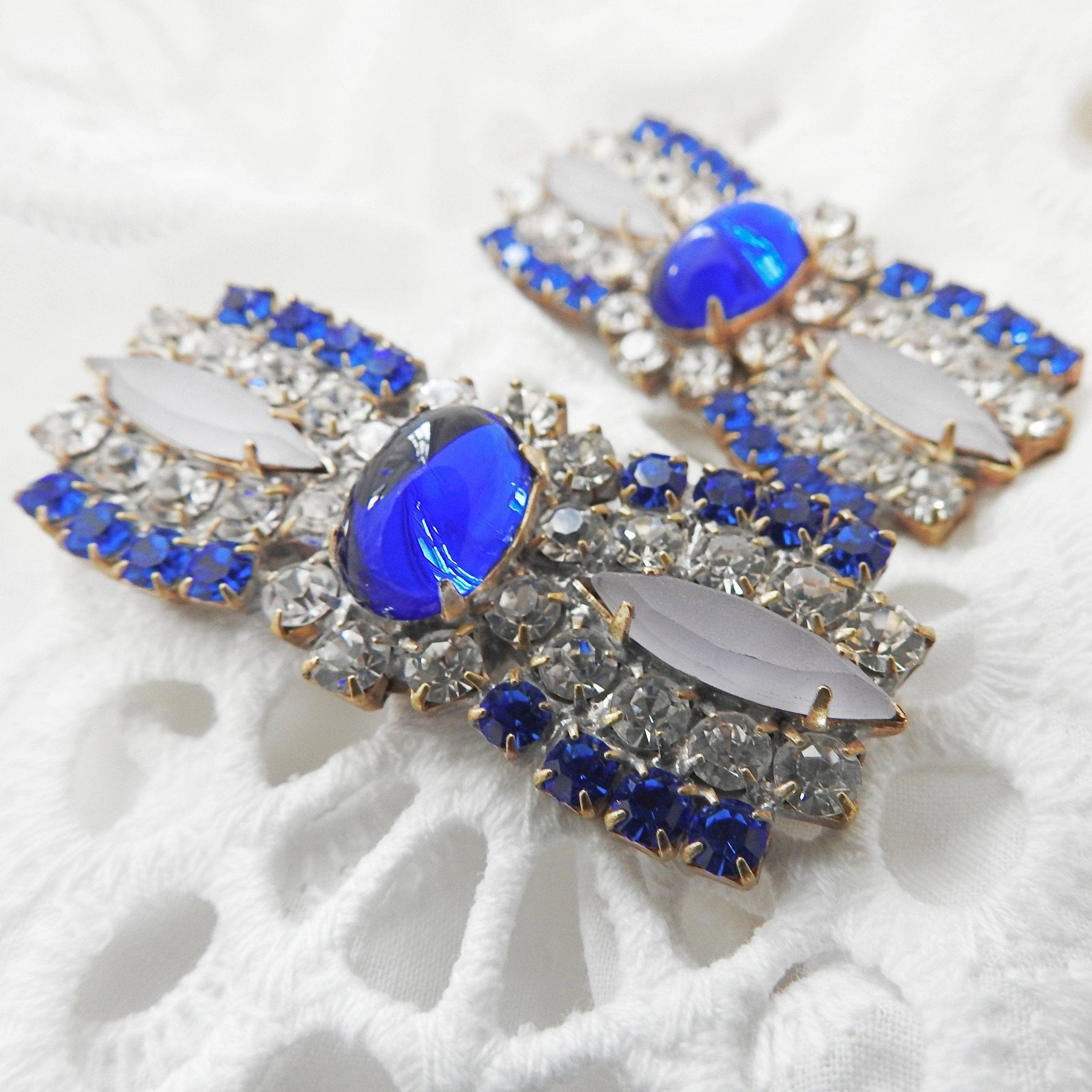 Bow tie shaped buttons - Fancy Czech glass buttons for sale – zazaofcanada