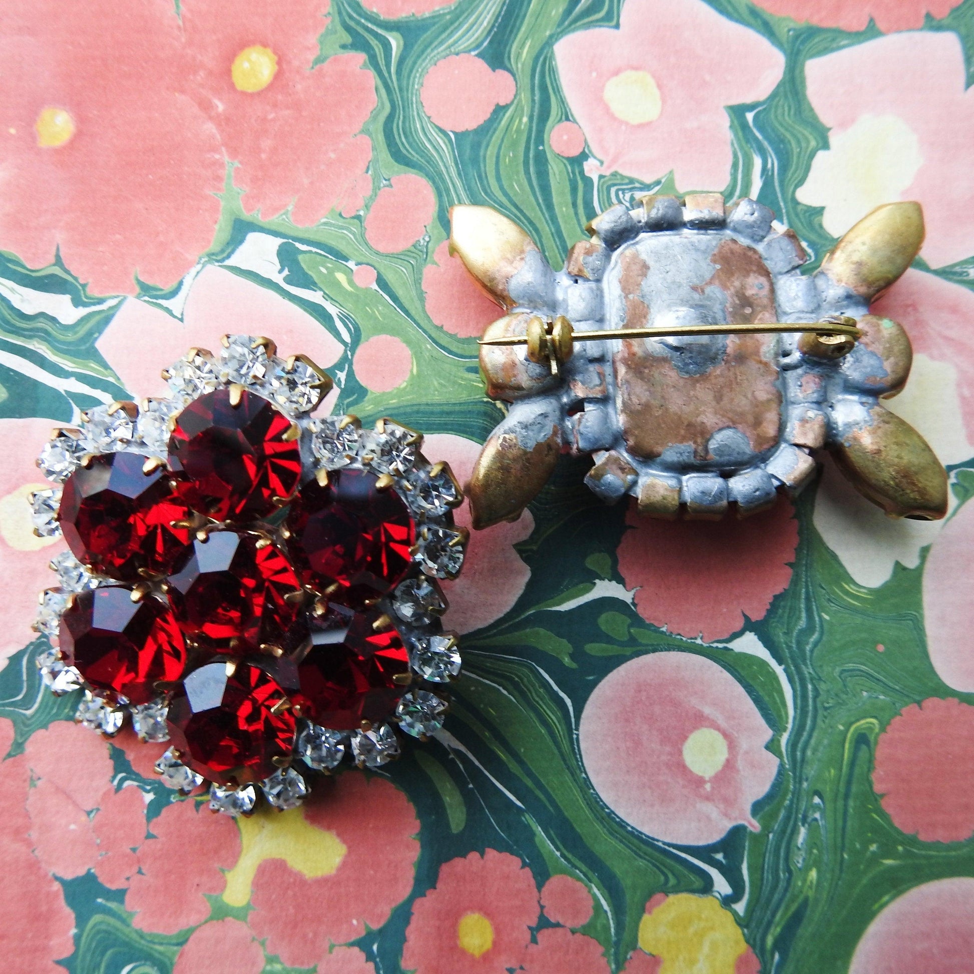 brooches gifts for her
