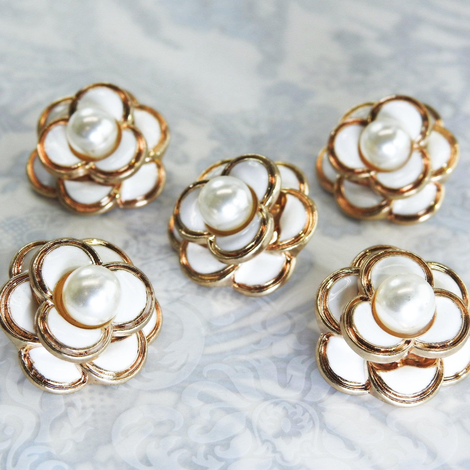 24mm Metal Shank Buttons, Pearl Buttons, Vintage Style Buttons