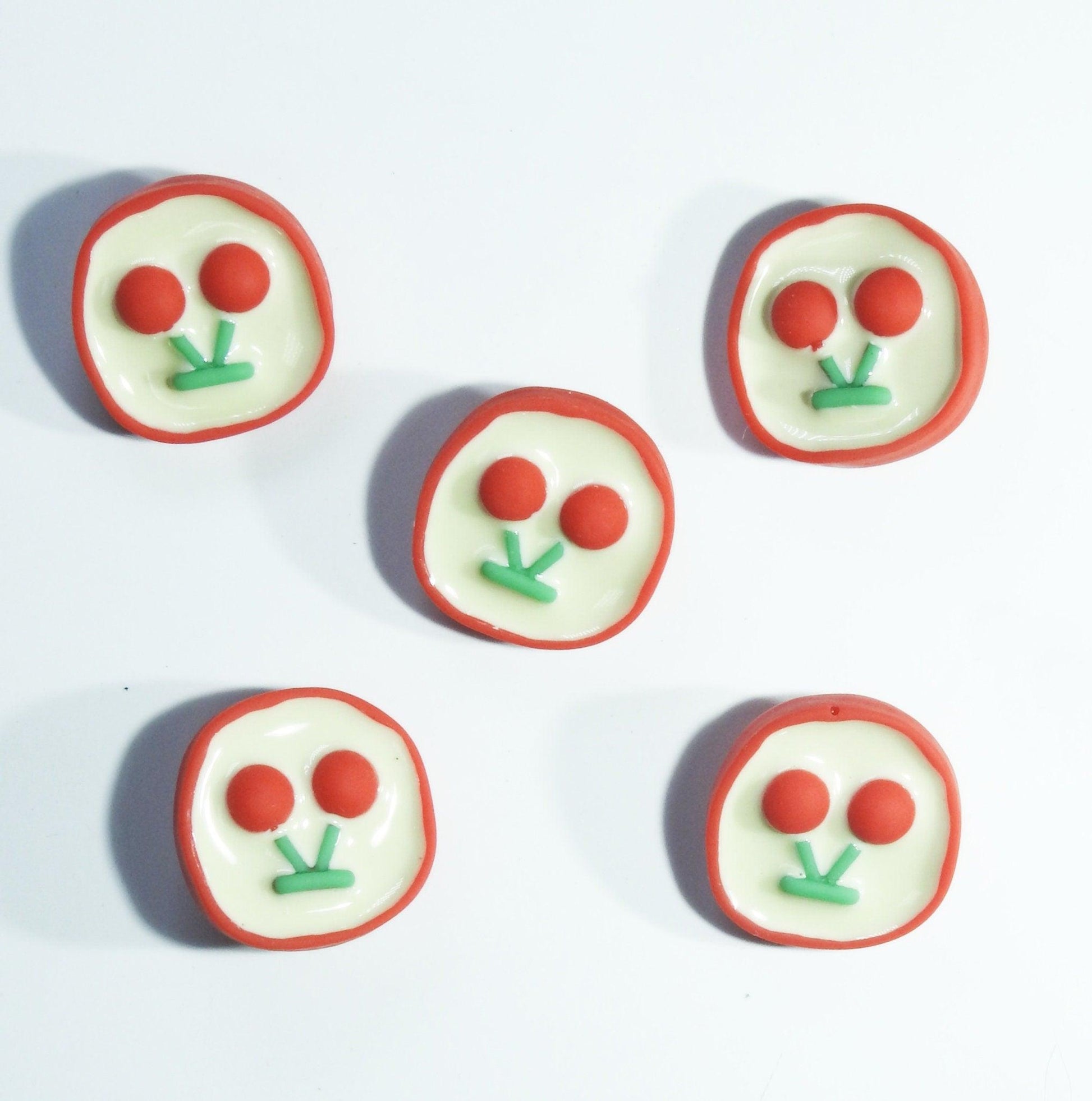 Cherry buttons
