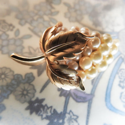Crown Trifari grape brooch pin jewelry, tiny Grape Cluster brooch, small faux pearl brooch, Trifari signed jewelry pearl broach