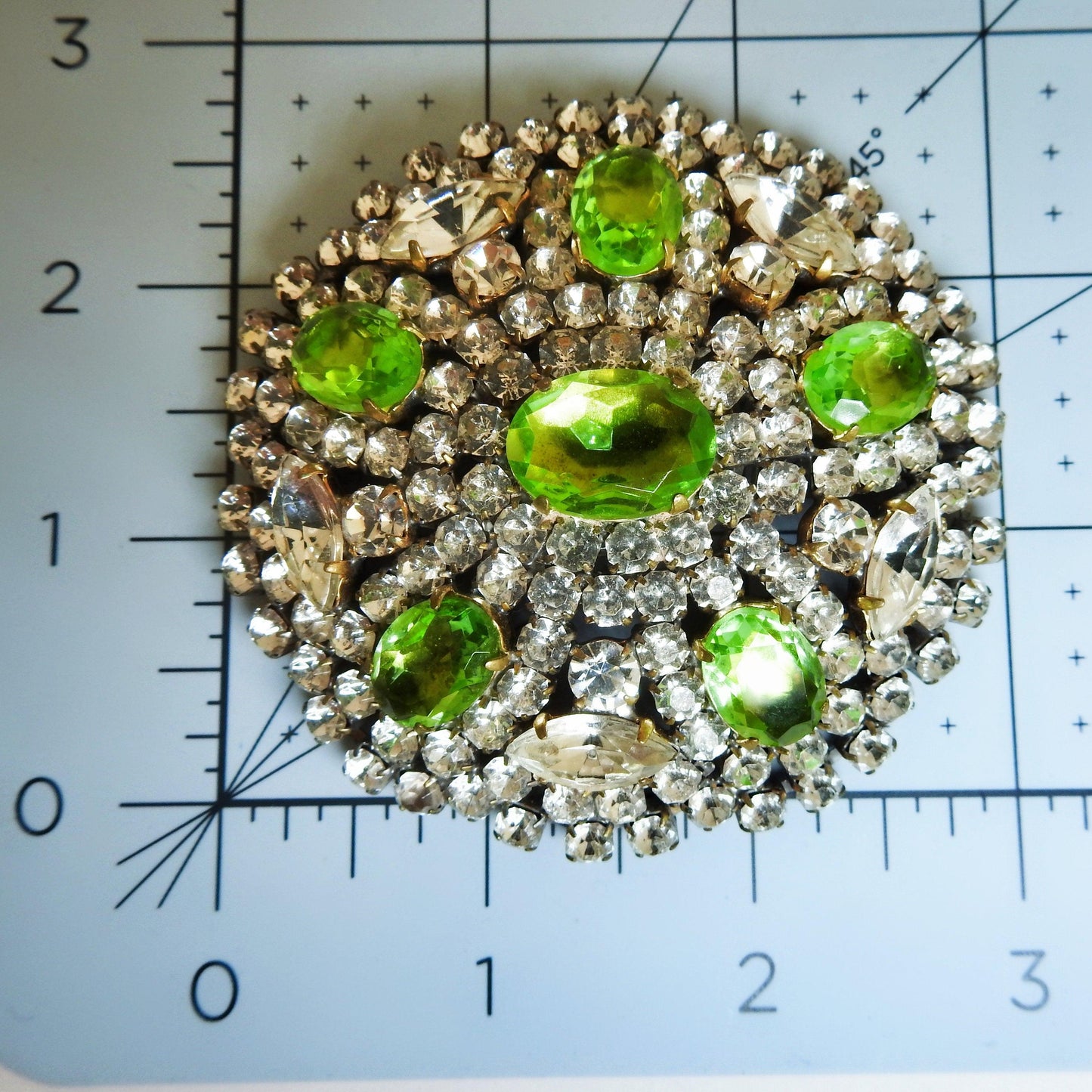 Elegant Austrian crystal brooch pin, retro green brooch, jewelry gift for her from husband, unique broach costume jewelry, gift for wife